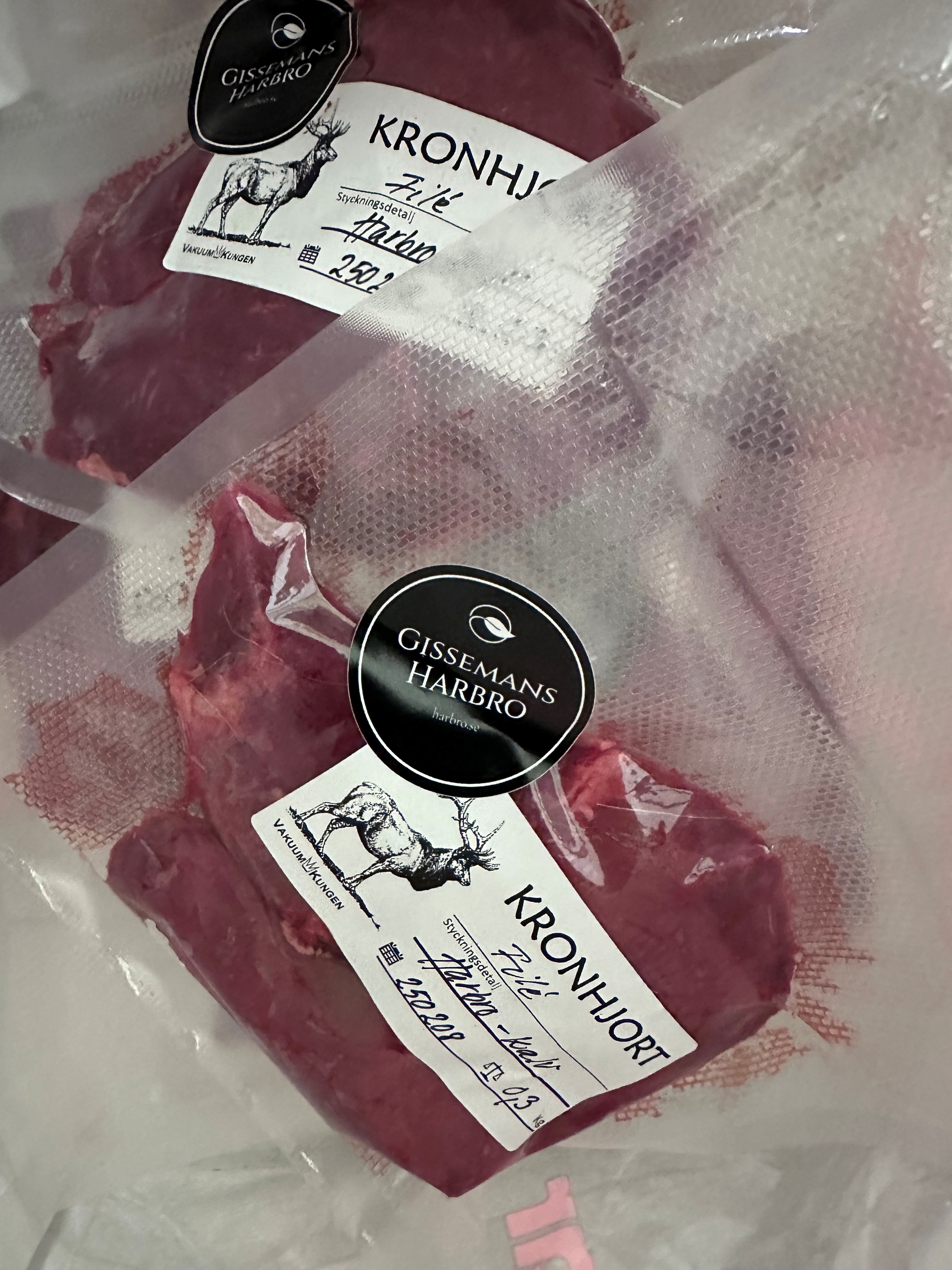 Kött från gårdens verksamhet